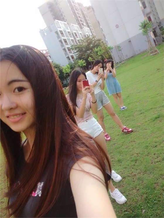 美女自拍集体照,你也可以