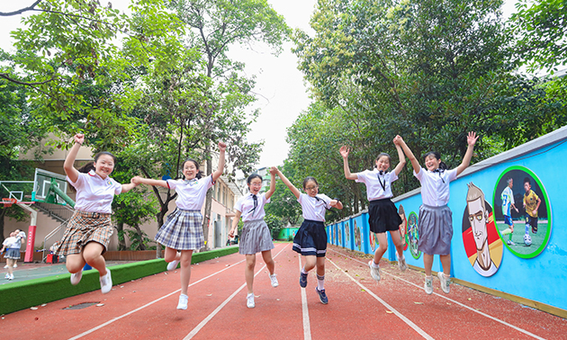 小学毕业照拍摄