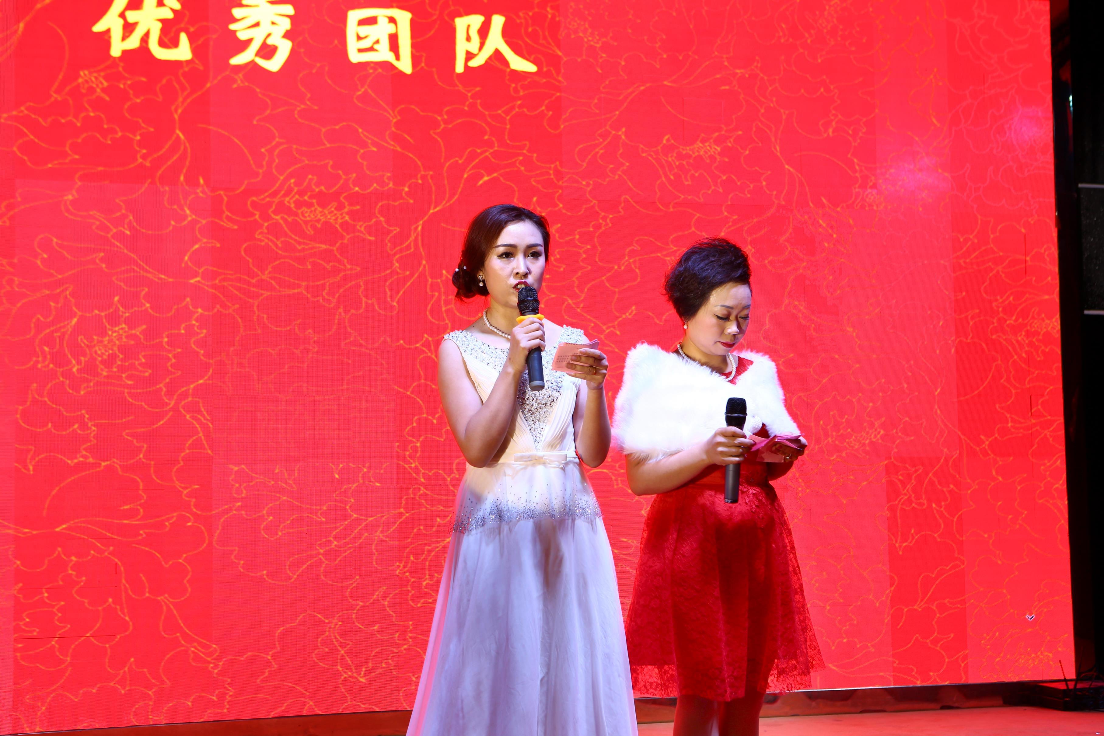 成都活动摄影摄像主持人发言